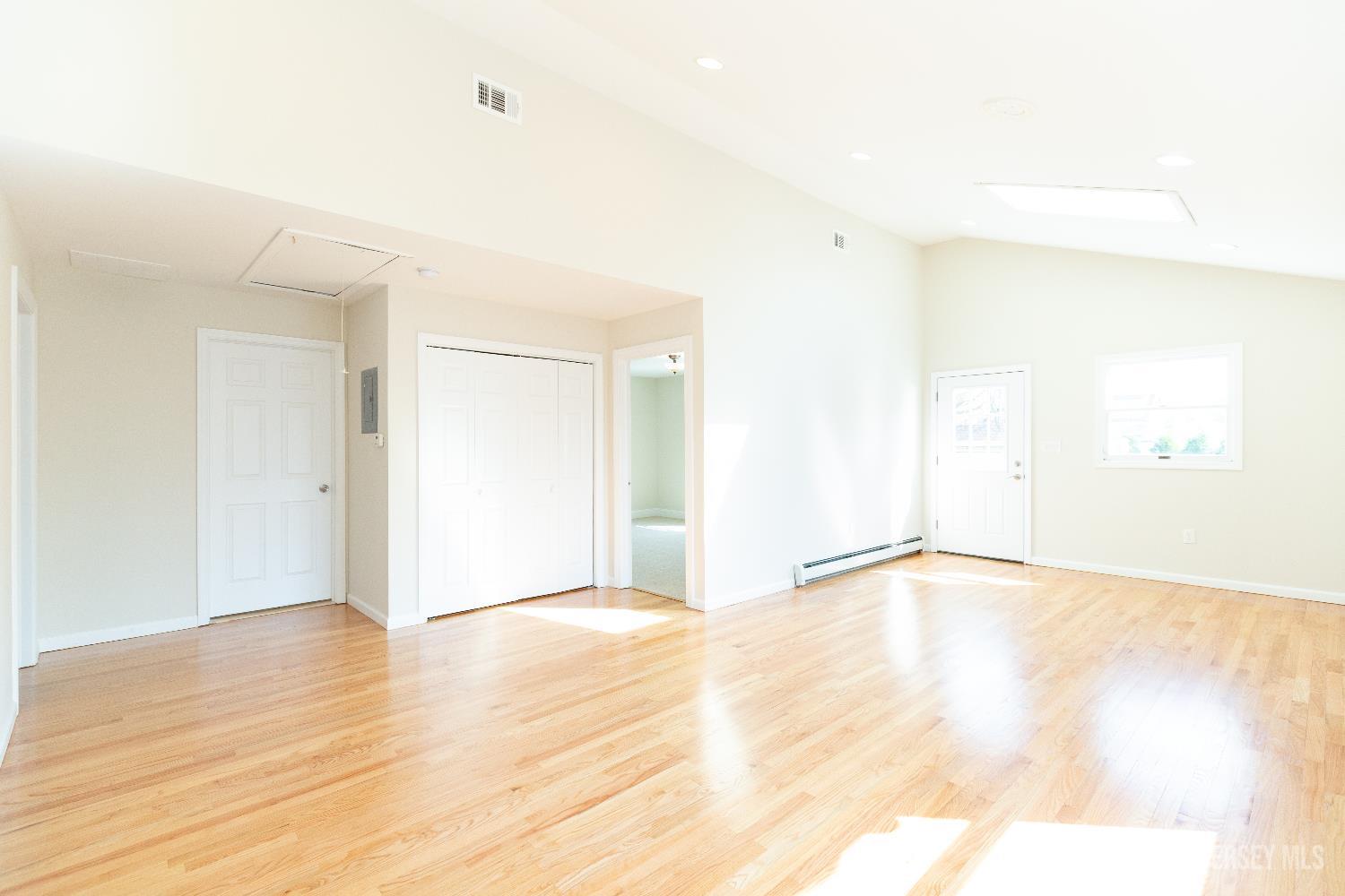 1605 Windrew Avenue, South Plainfield, NJ, 07080 image 31