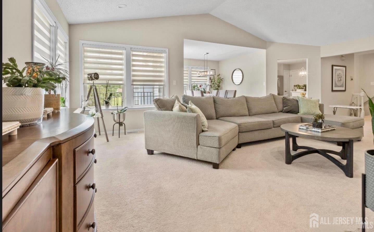 20-C Dorchester Drive Image 3