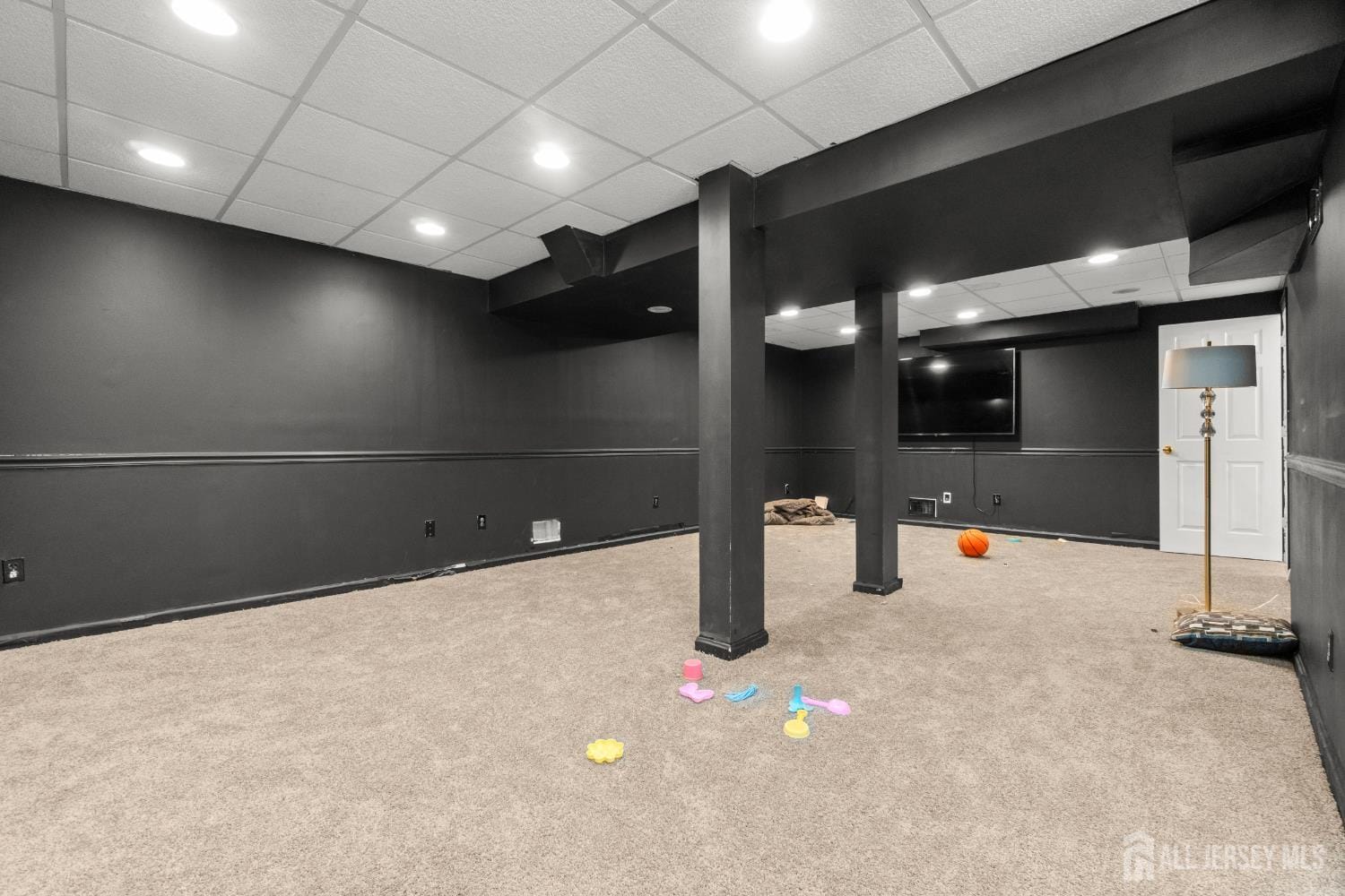 8 Pine Valley Lane, Monroe, NJ, 08831 image 33