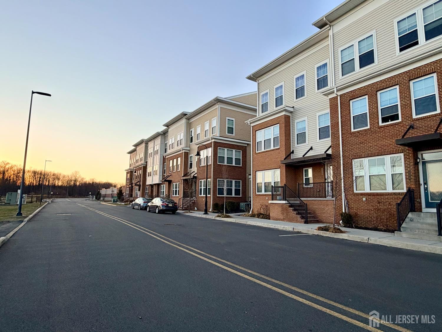 338 South Drive, North Brunswick, NJ, 08902 image 24