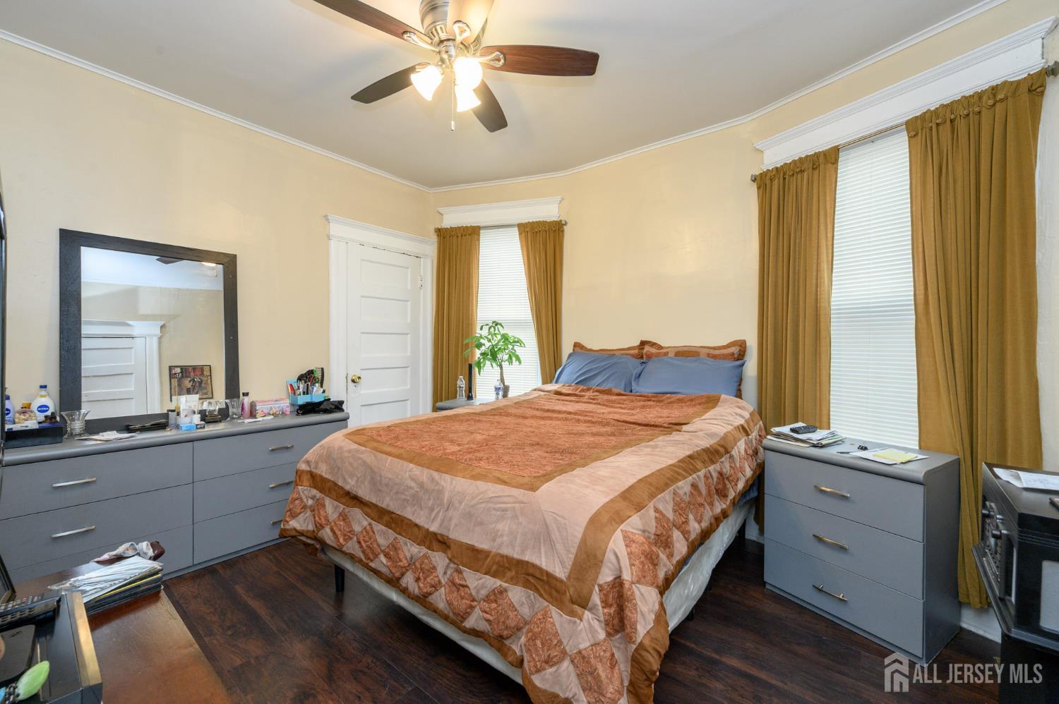 1053 Hunterdon Street, Newark, NJ, 07112 image 8