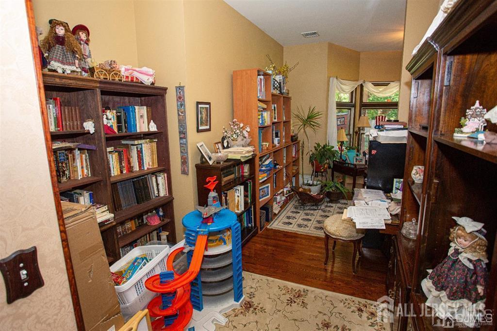 219 Johnson Lane, Sayreville, NJ, 08859 image 9