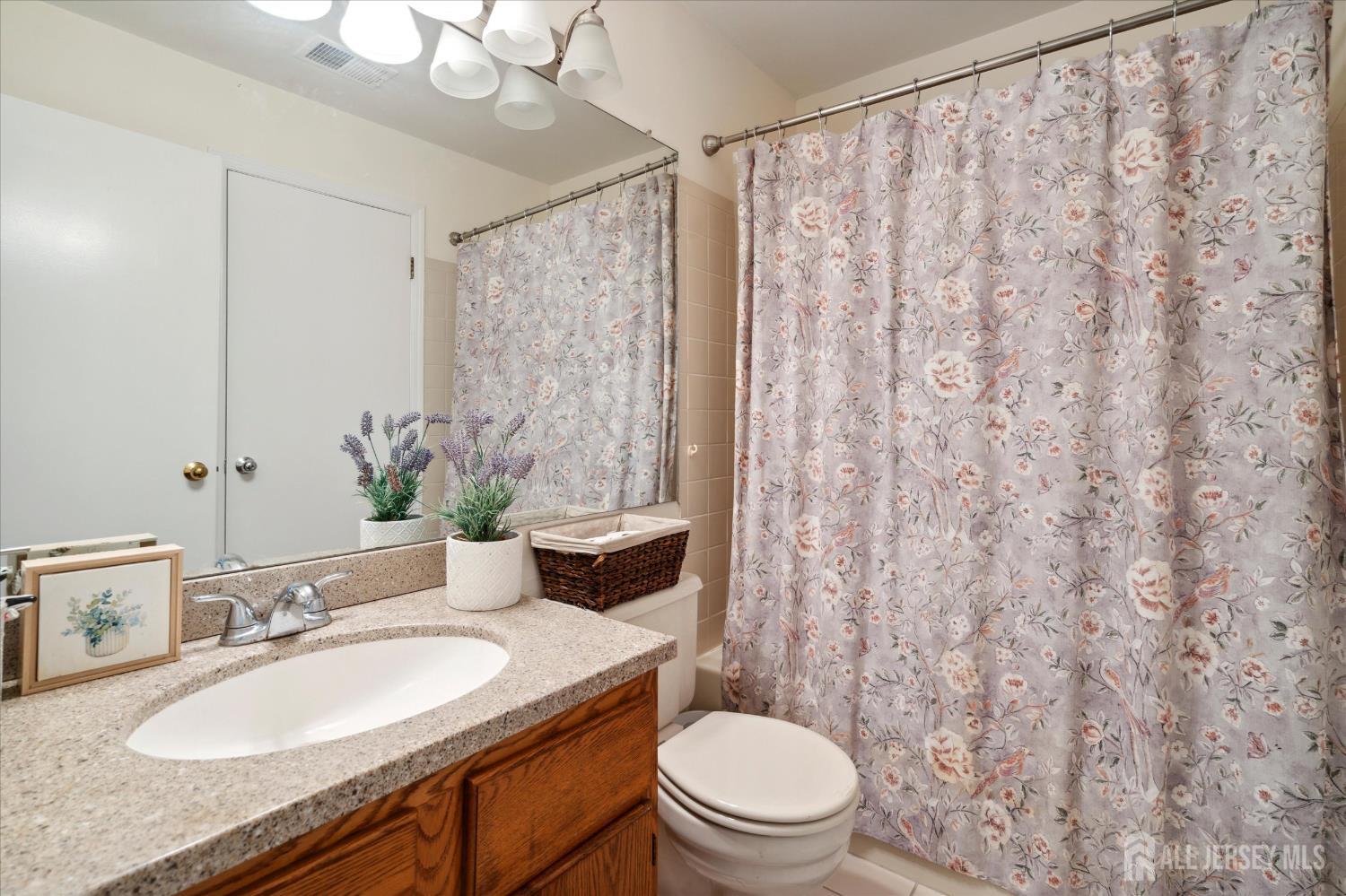 4073 Bayberry Court, South Brunswick, NJ, 08852 image 11