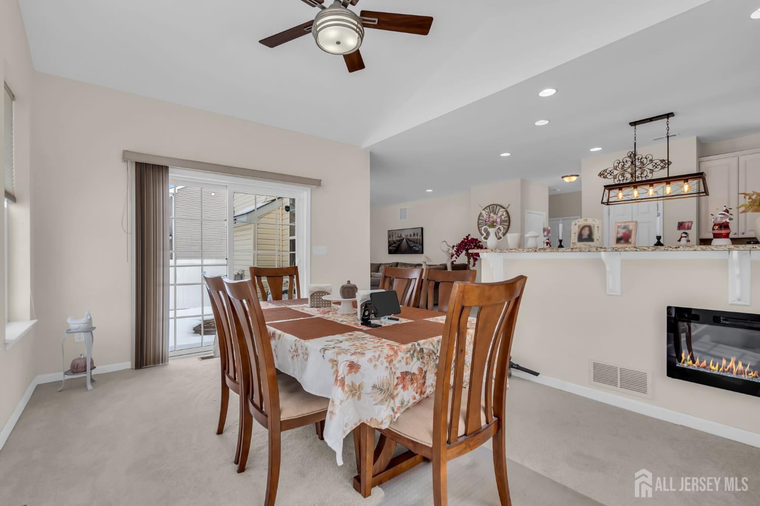 81 N Locust Avenue A, Evesham, NJ, 08053 image 17