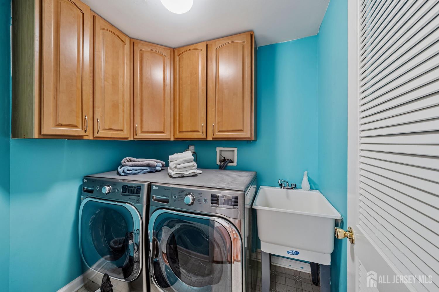 4 Bernadette Circle, South Brunswick, NJ, 08852 image 38