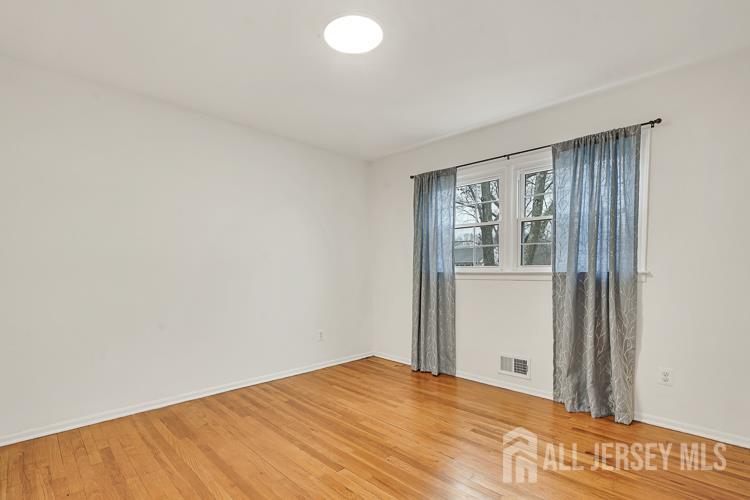 1035 Hillside Drive, North Brunswick, NJ, 08902 image 20