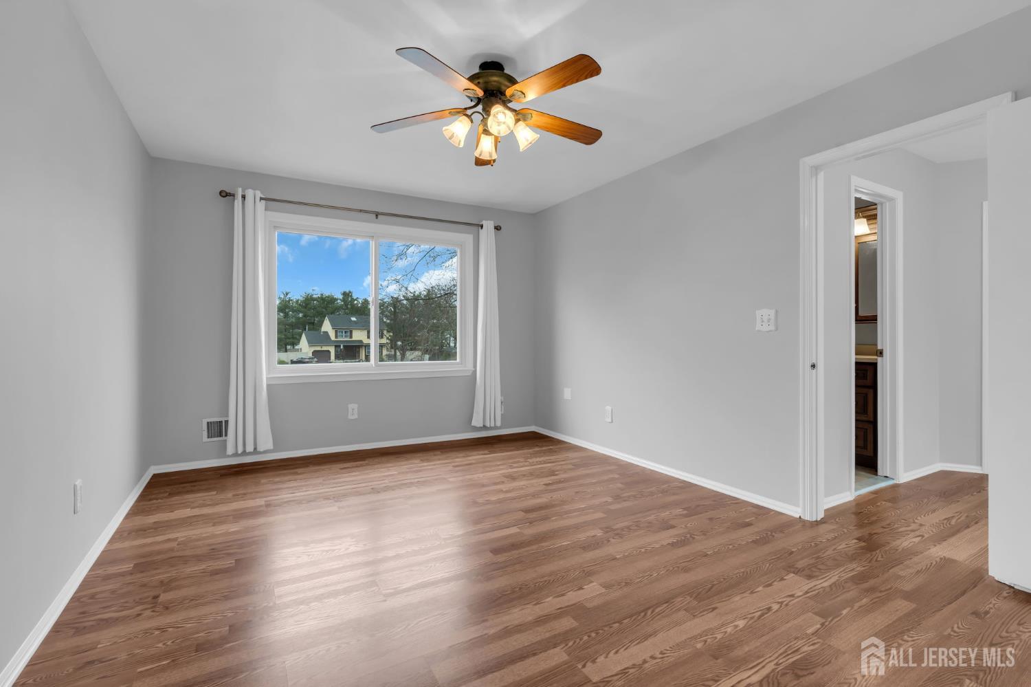 29 Liberty Drive, South Brunswick, NJ, 08810 image 22