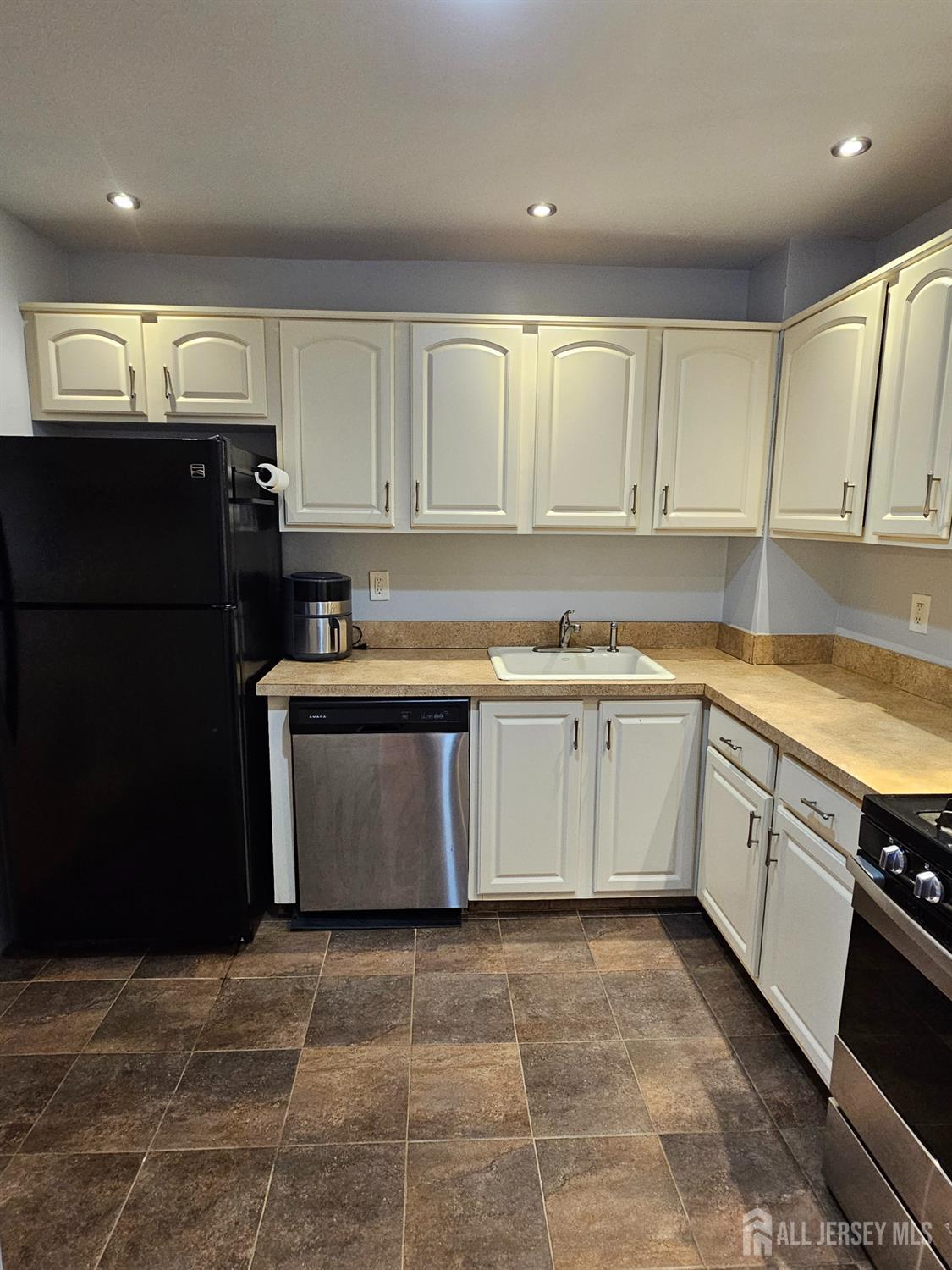 1028 Cricket Lane Image 4