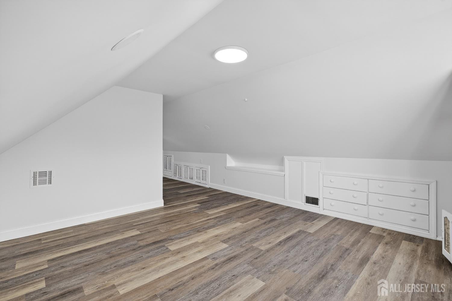 12 N Pennington Road, New Brunswick, NJ, 08901 image 36