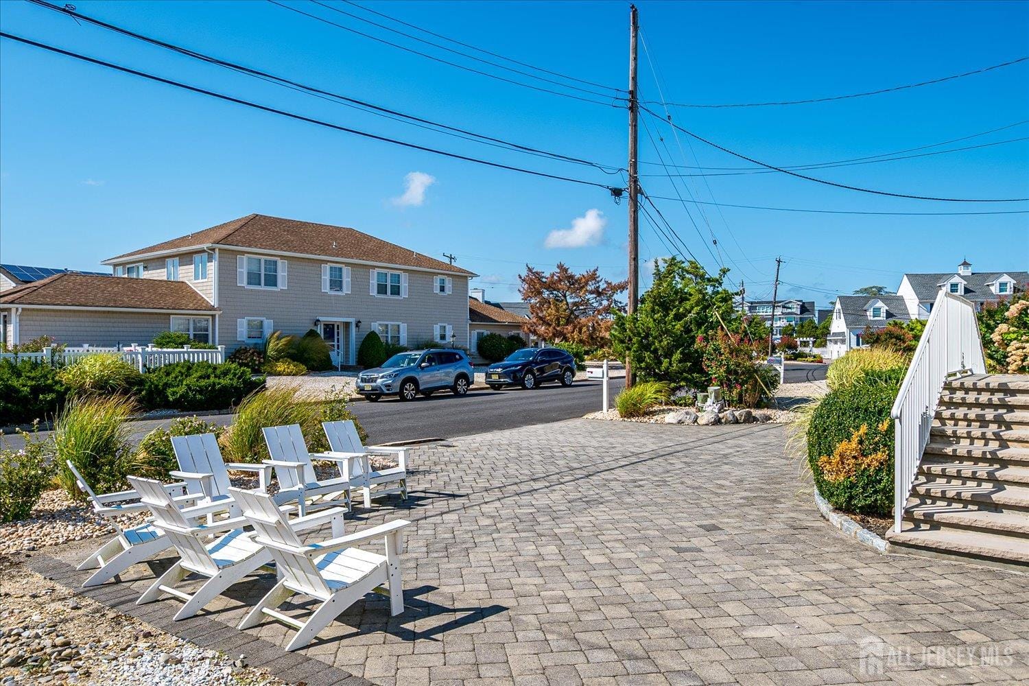 308 Cove Drive Image 3