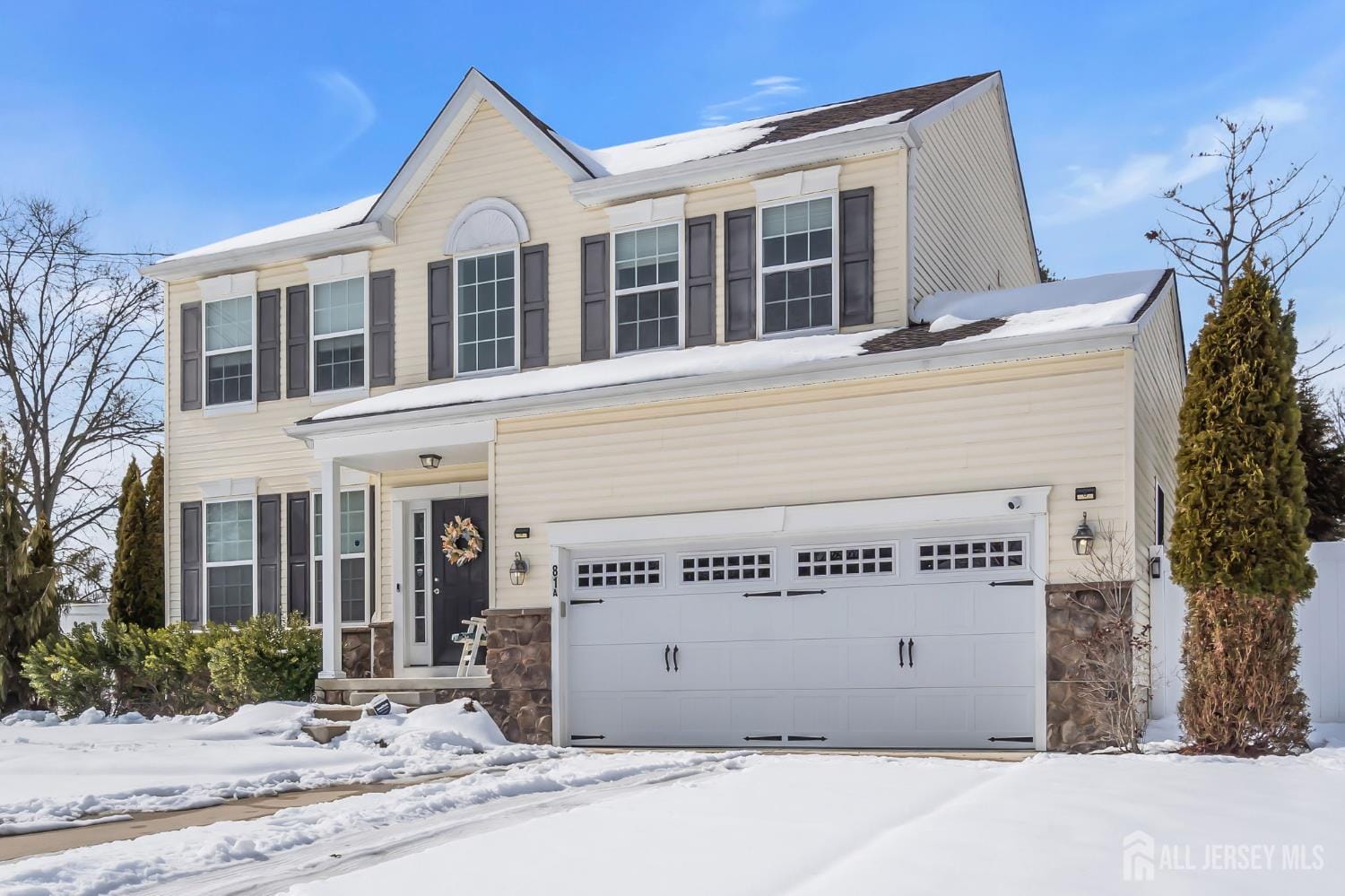 81 N Locust Avenue A Image 2