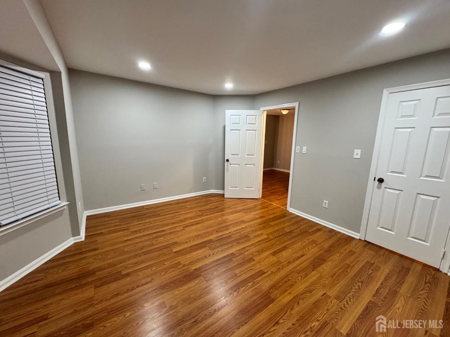 208 Blew Court, East Brunswick, NJ, 08816 image 24