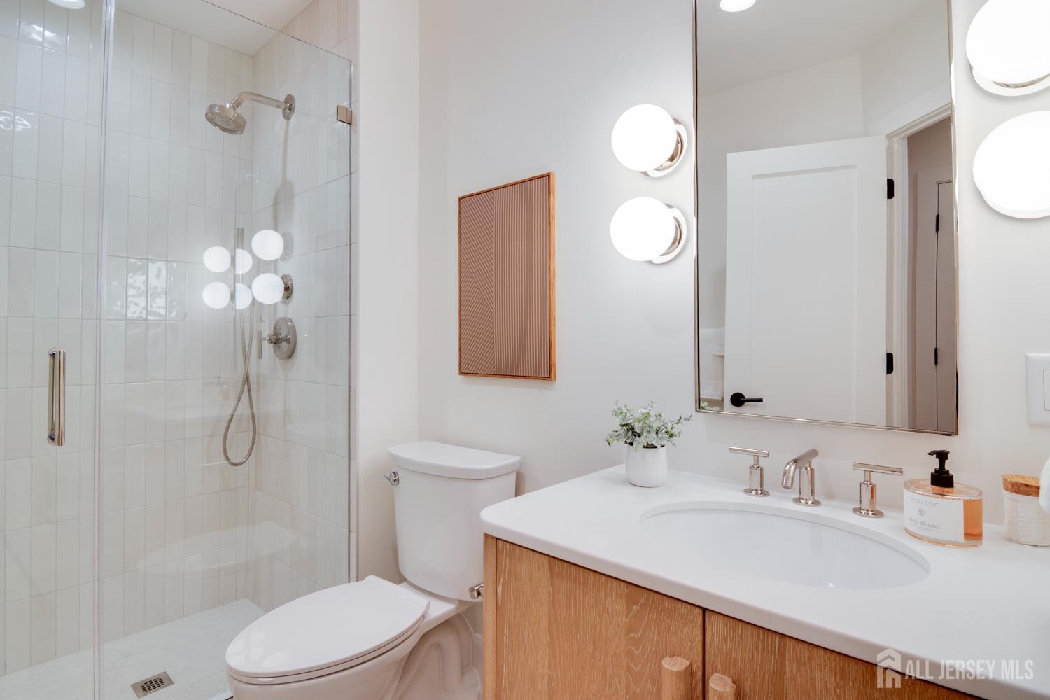 1 Channel Drive 1707, Monmouth Beach, NJ, 07750 image 25