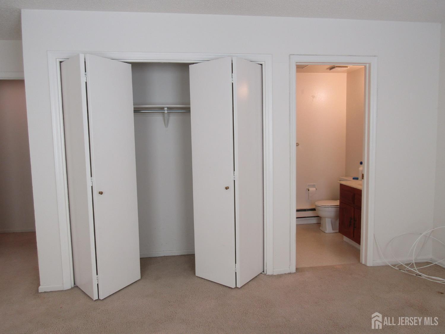 538 Sutton Way N, Monroe, NJ, 08831 image 18