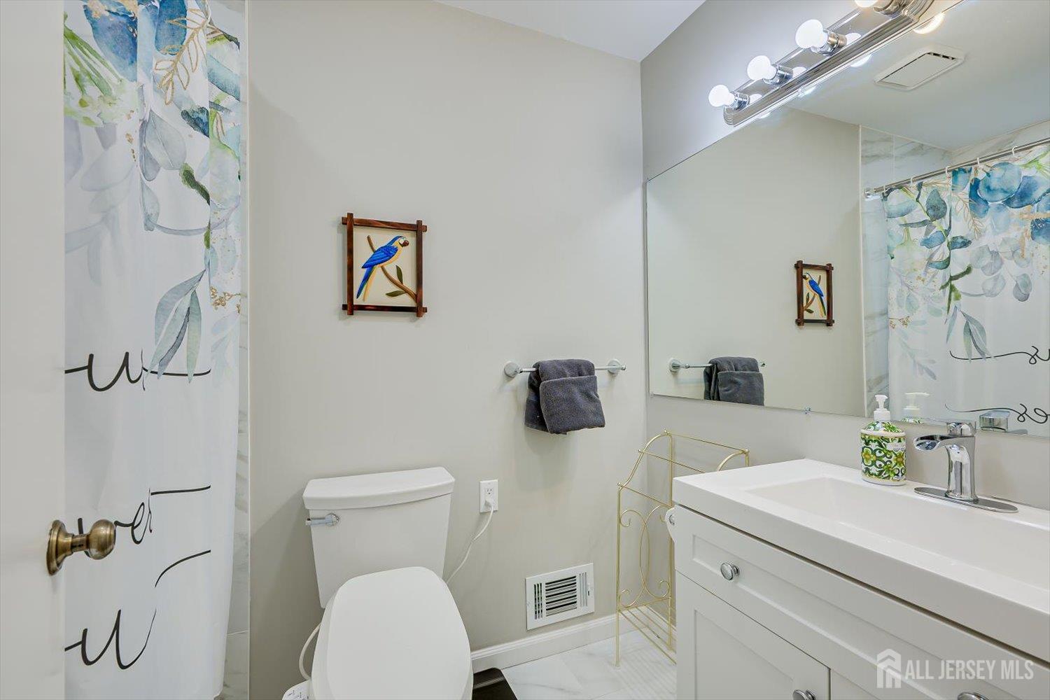 199 Applegate Lane, East Brunswick, NJ, 08816 image 27