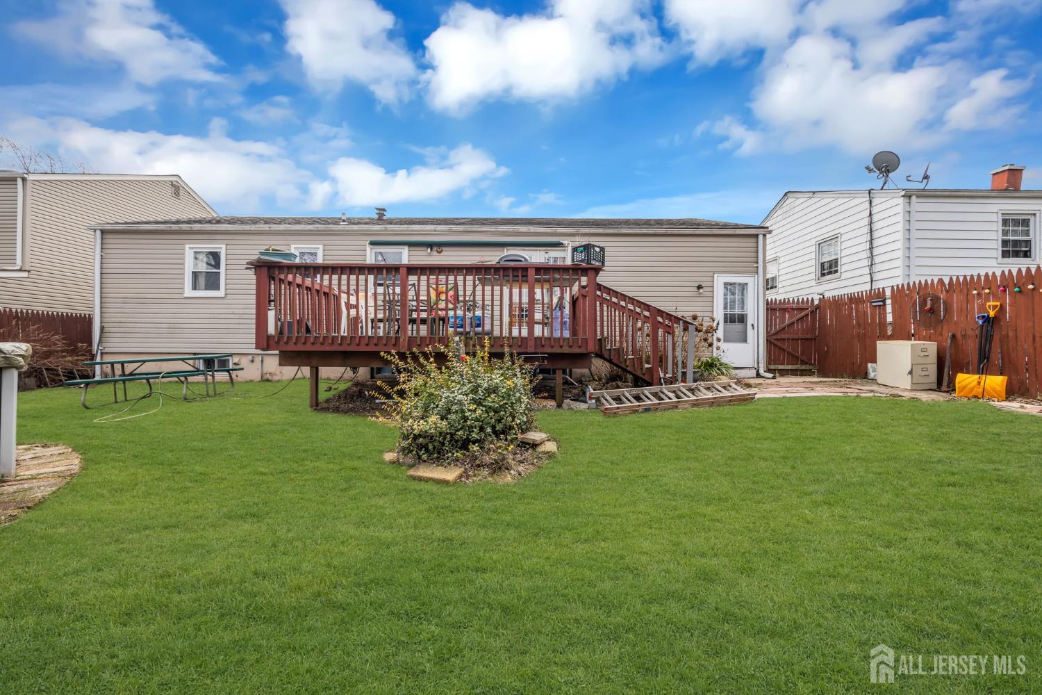 14 Hastings Place, Carteret, NJ, 07008 image 43