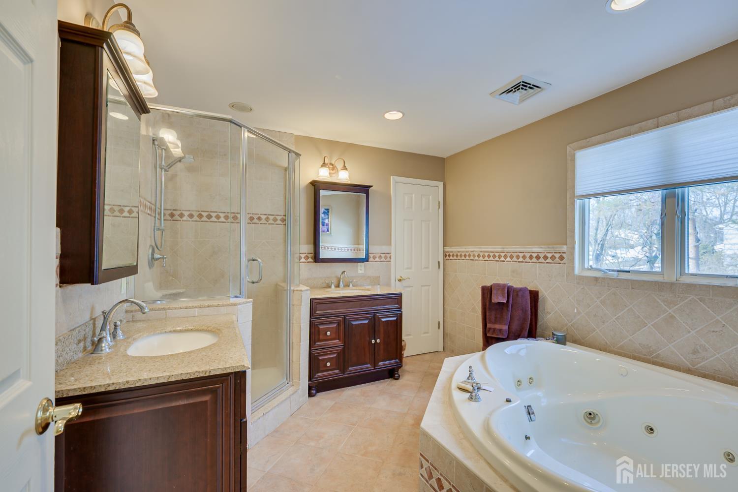 19 Annette Drive, Edison, NJ, 08820 image 31