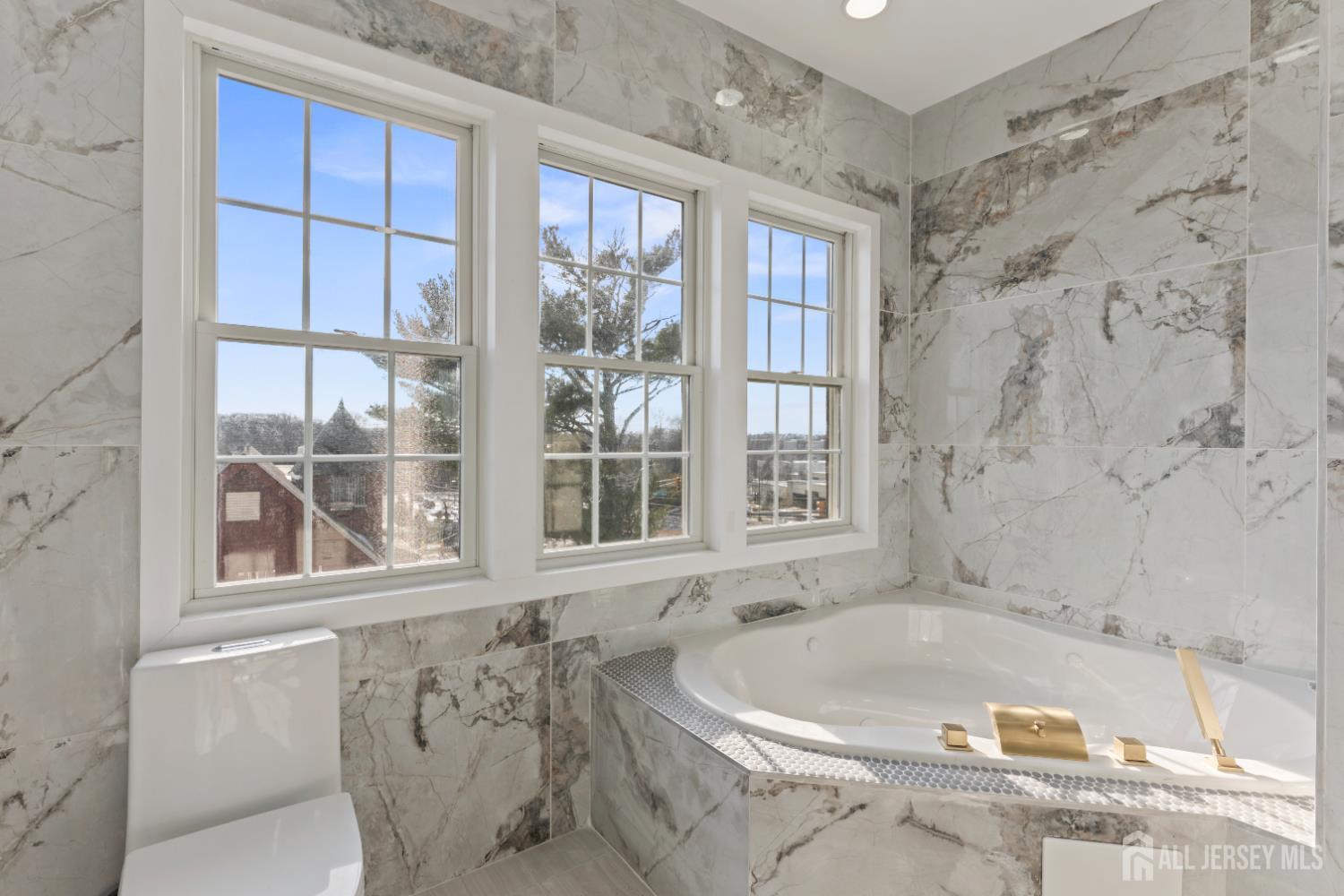 1855 Woodland Avenue, Edison, NJ, 08820 image 37