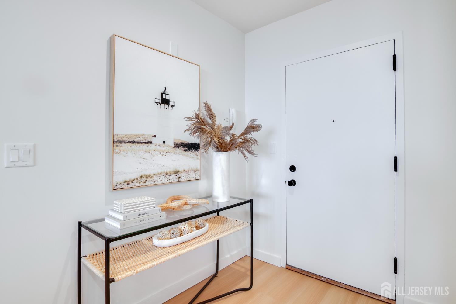 1 Channel Drive 1707 Image 4