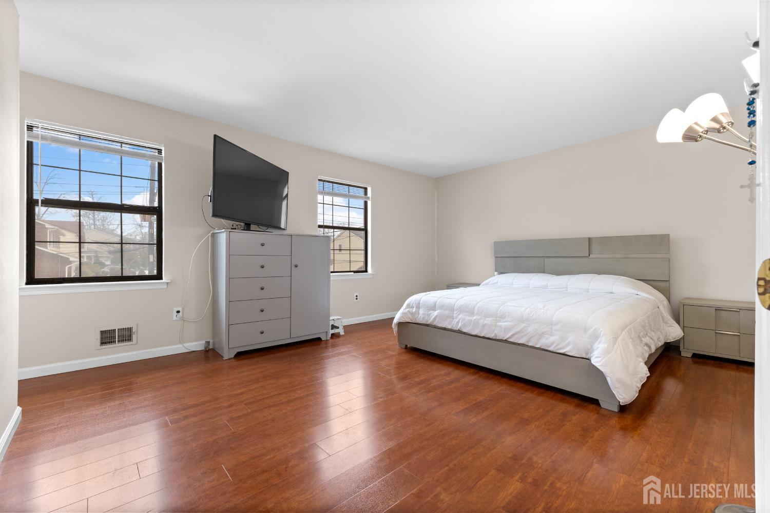 52 Westside Avenue, Avenel, NJ, 07001 image 31