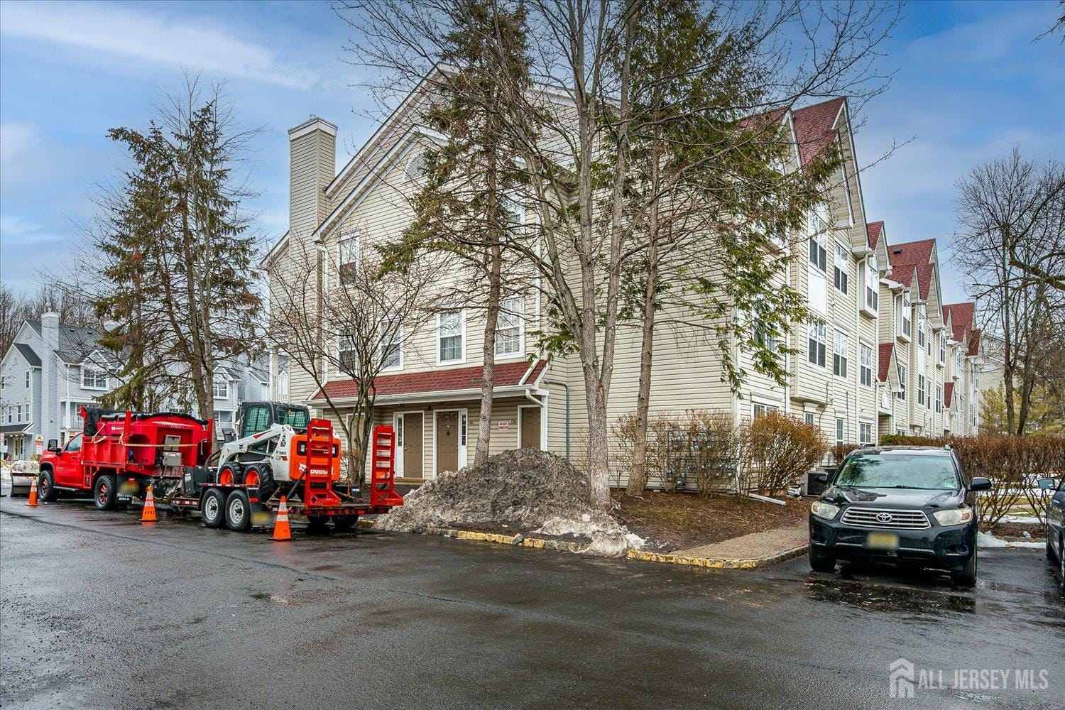 150 Prestwick Way Image 2