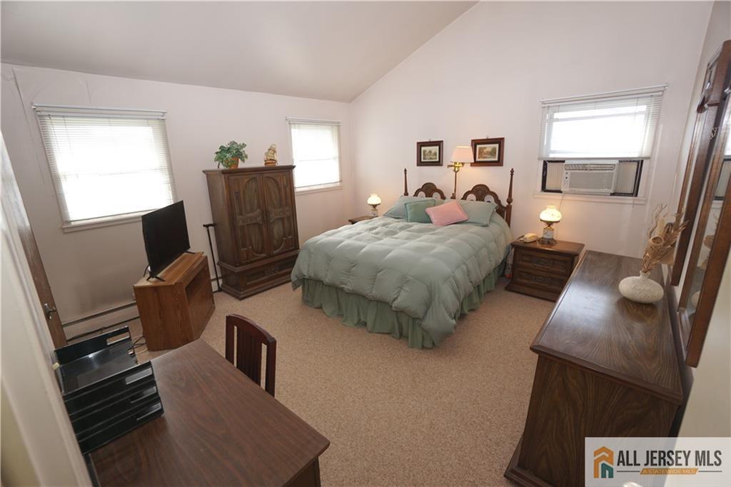 32 Predmore Avenue, Colonia, NJ, 07067 image 13