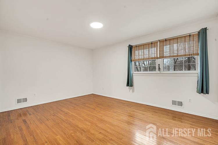 1035 Hillside Drive, North Brunswick, NJ, 08902 image 18