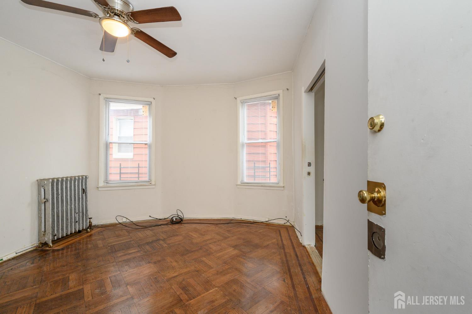 1053 Hunterdon Street, Newark, NJ, 07112 image 15