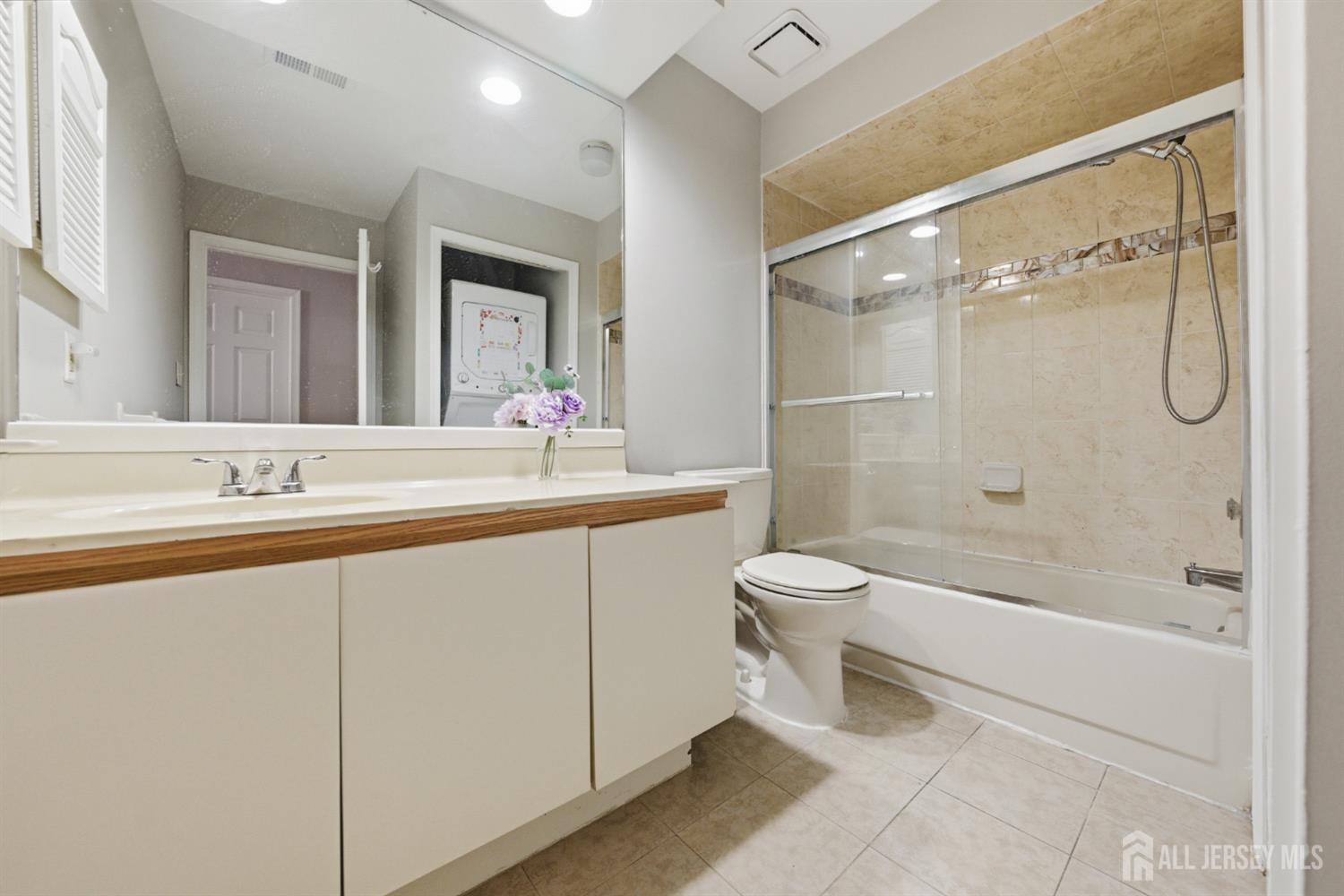 208 Blew Court, East Brunswick, NJ, 08816 image 10