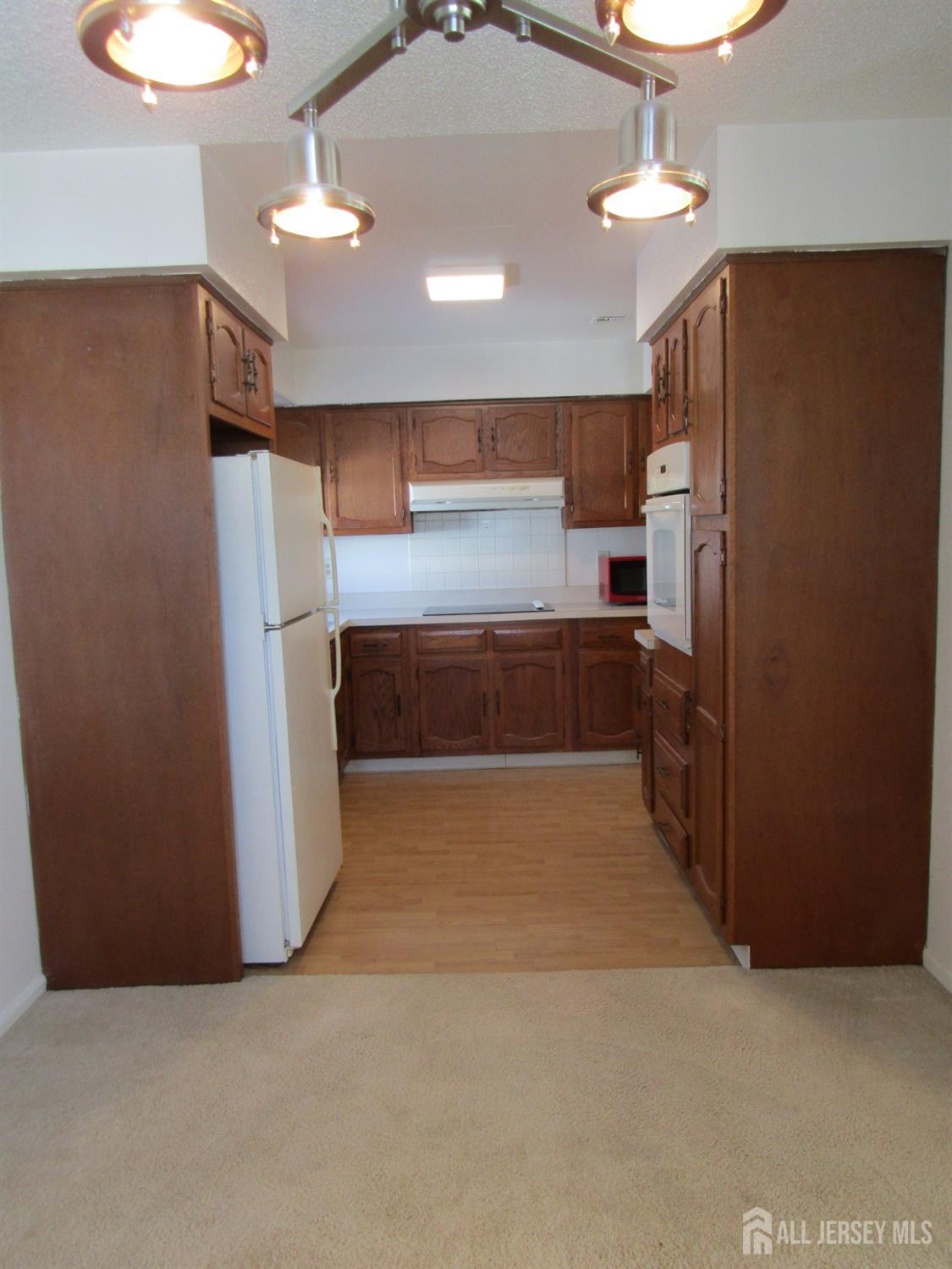 538 Sutton Way N, Monroe, NJ, 08831 image 9