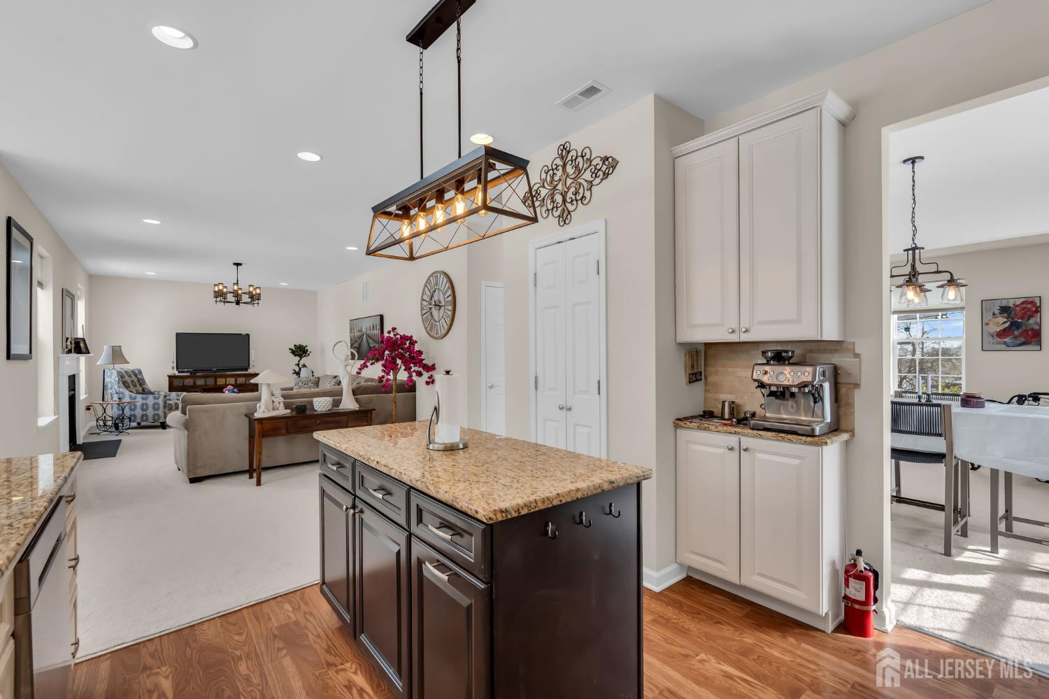 81 N Locust Avenue A, Evesham, NJ, 08053 image 27