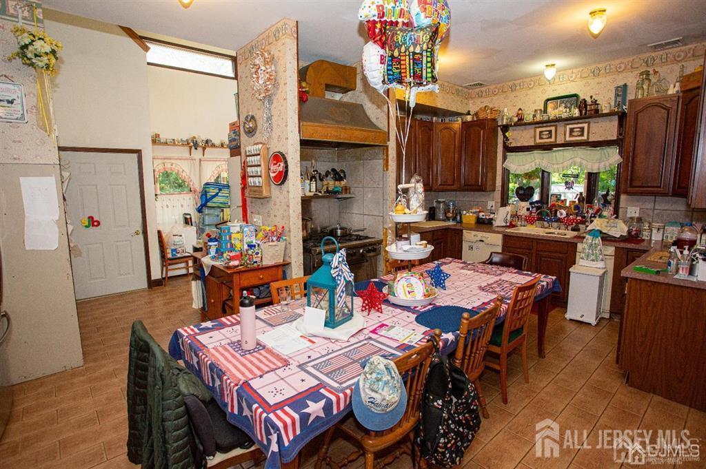 219 Johnson Lane, Sayreville, NJ, 08859 image 37