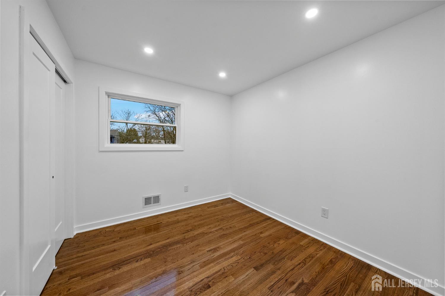 12 Barker Road, Franklin, NJ, 08873 image 28