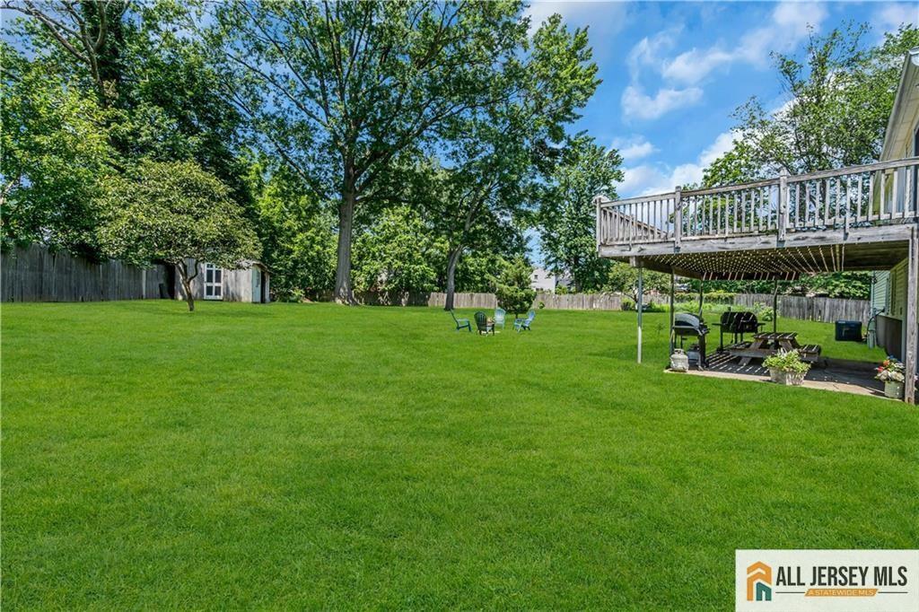 8 Whitehall Avenue, Edison, NJ, 08820 image 37