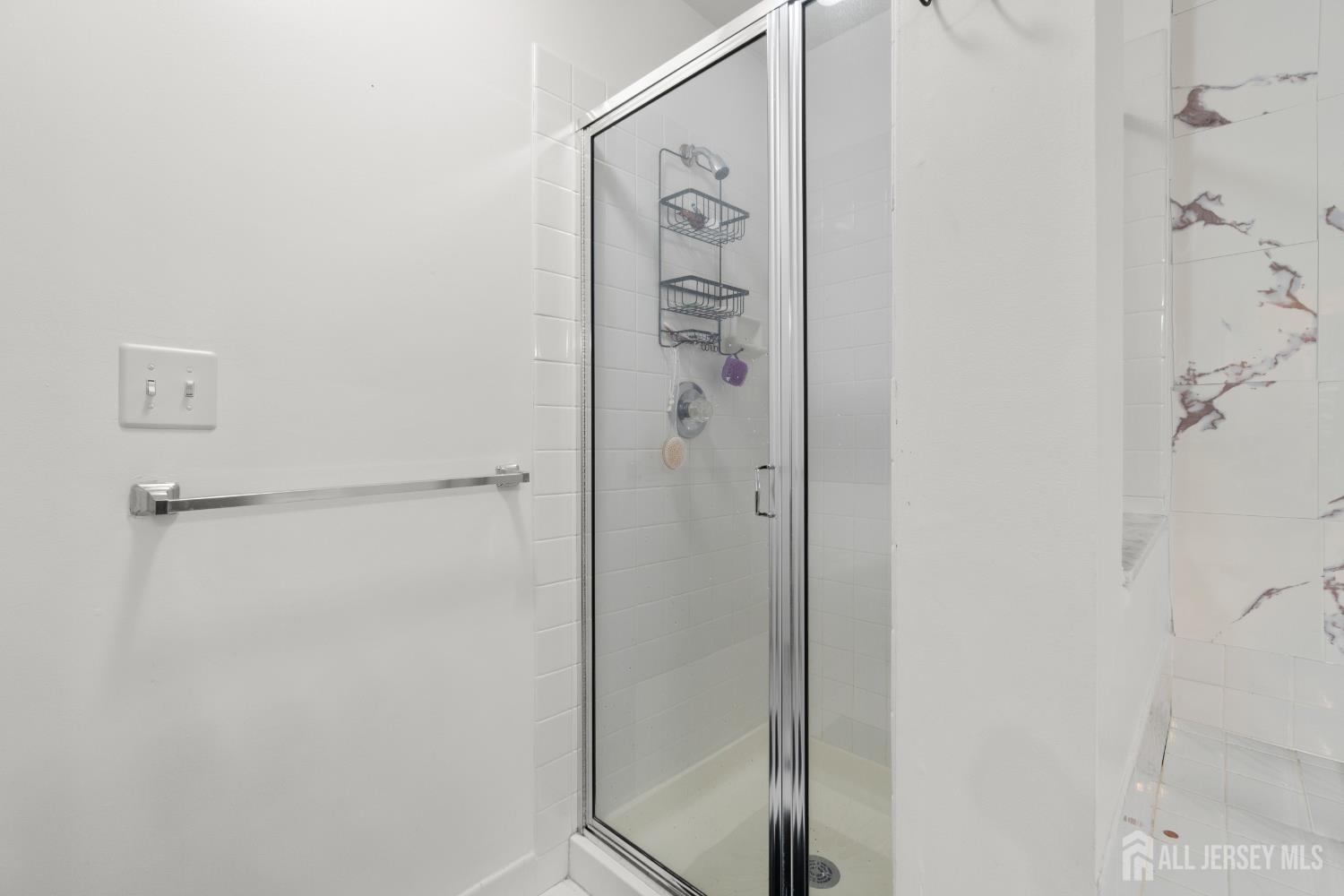 8 Pine Valley Lane, Monroe, NJ, 08831 image 27