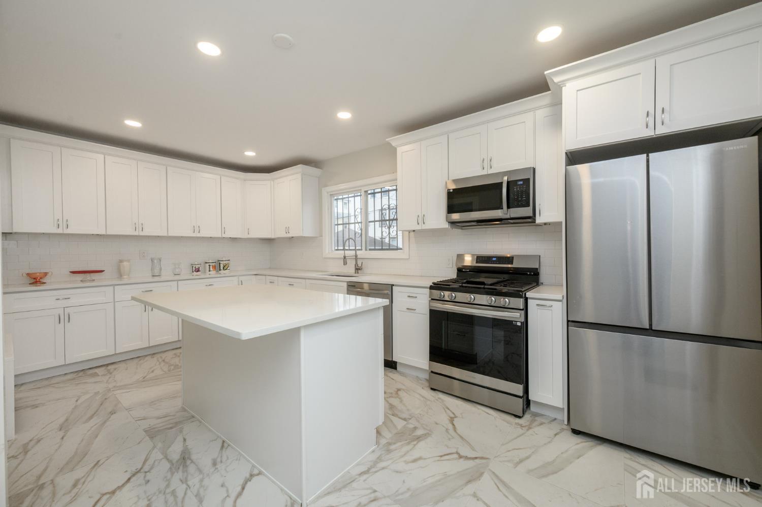 57-61 Pomona Avenue 61, Newark, NJ, 07112 image 15