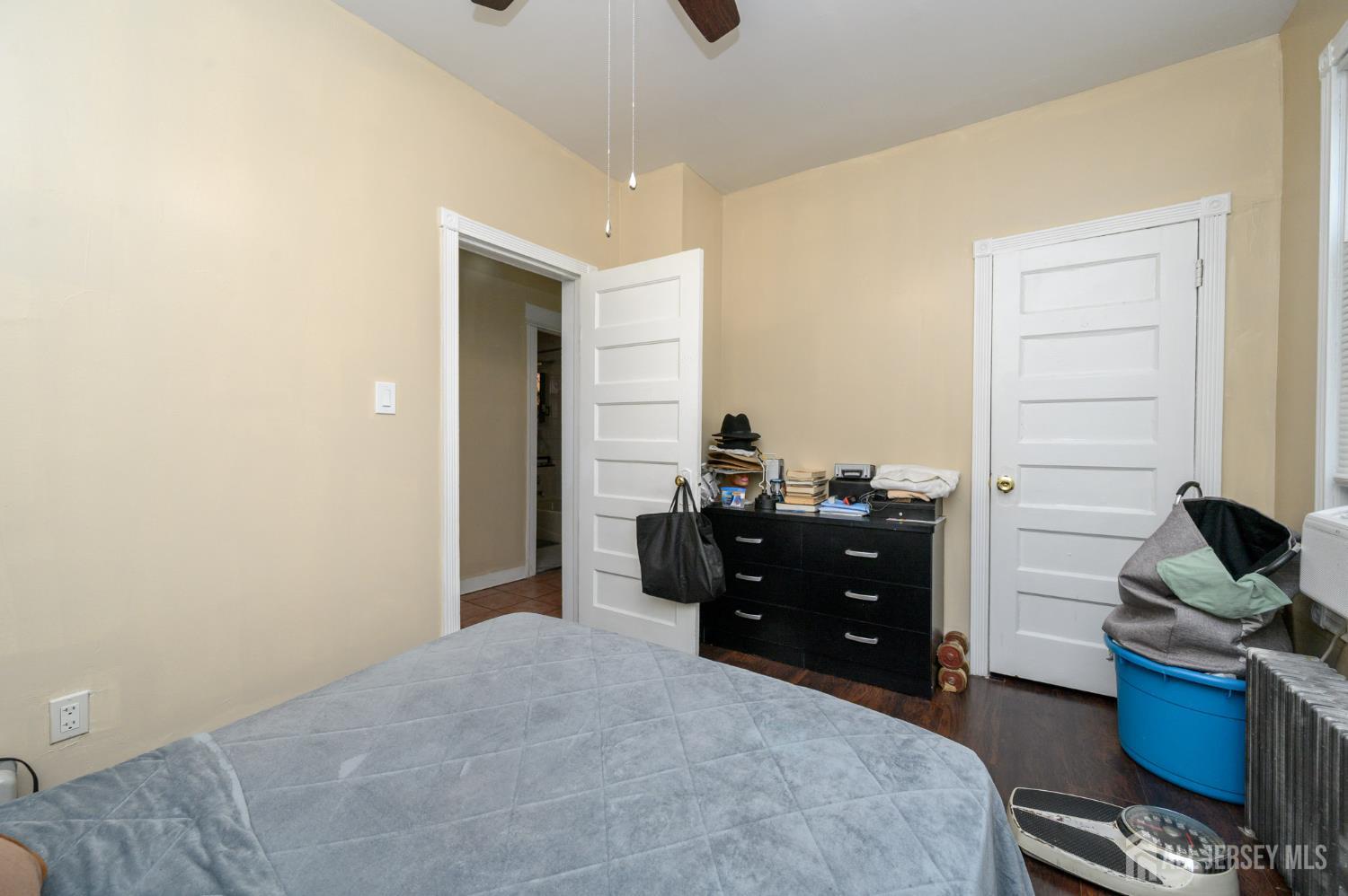 1053 Hunterdon Street, Newark, NJ, 07112 image 11