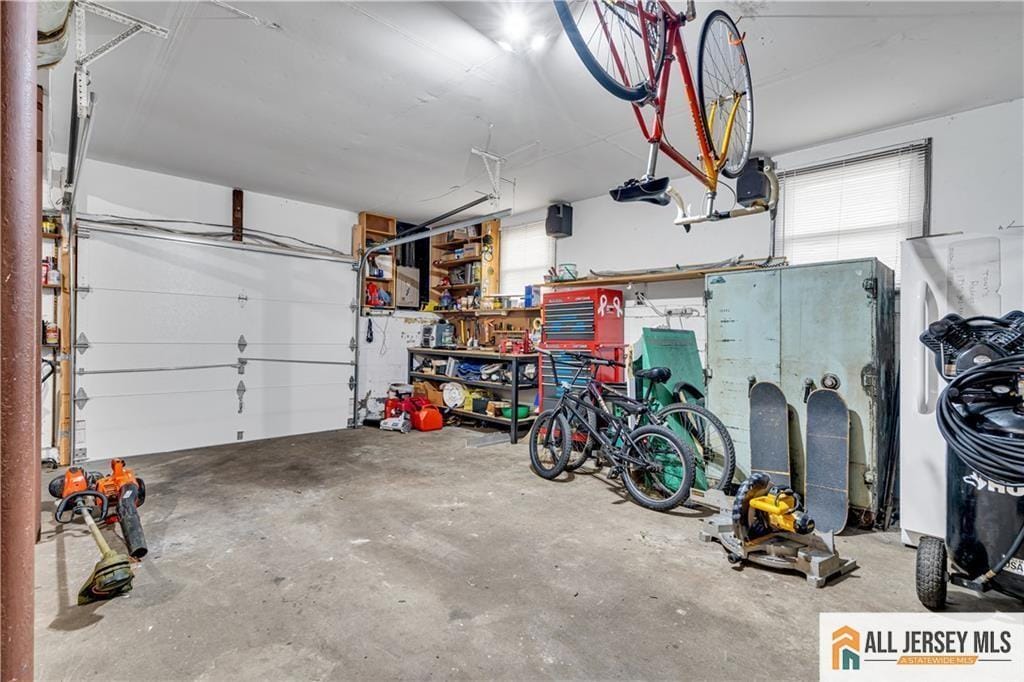 8 Whitehall Avenue, Edison, NJ, 08820 image 31