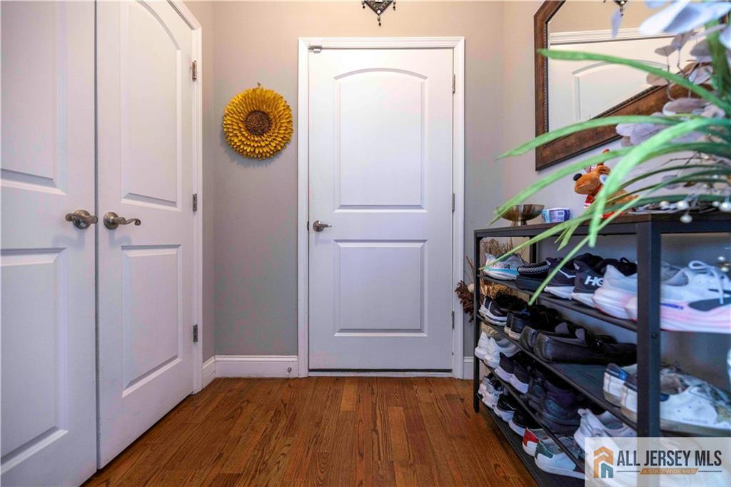 628 New Dover Road, Colonia, NJ, 07067 image 21