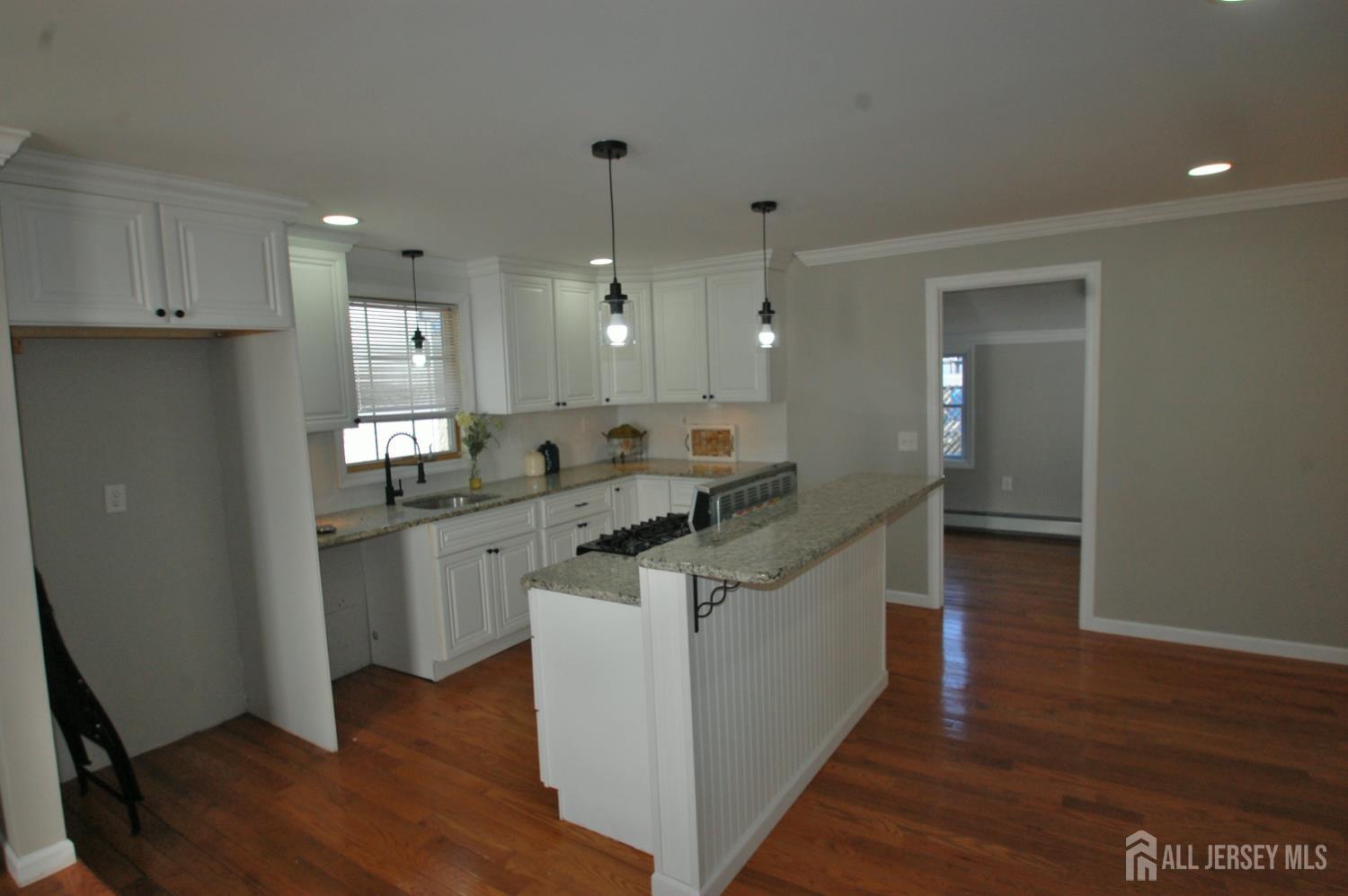 807 6th Street Image 5