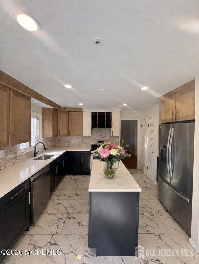 2 W end Avenue, Spotswood, NJ, 08884 image 17