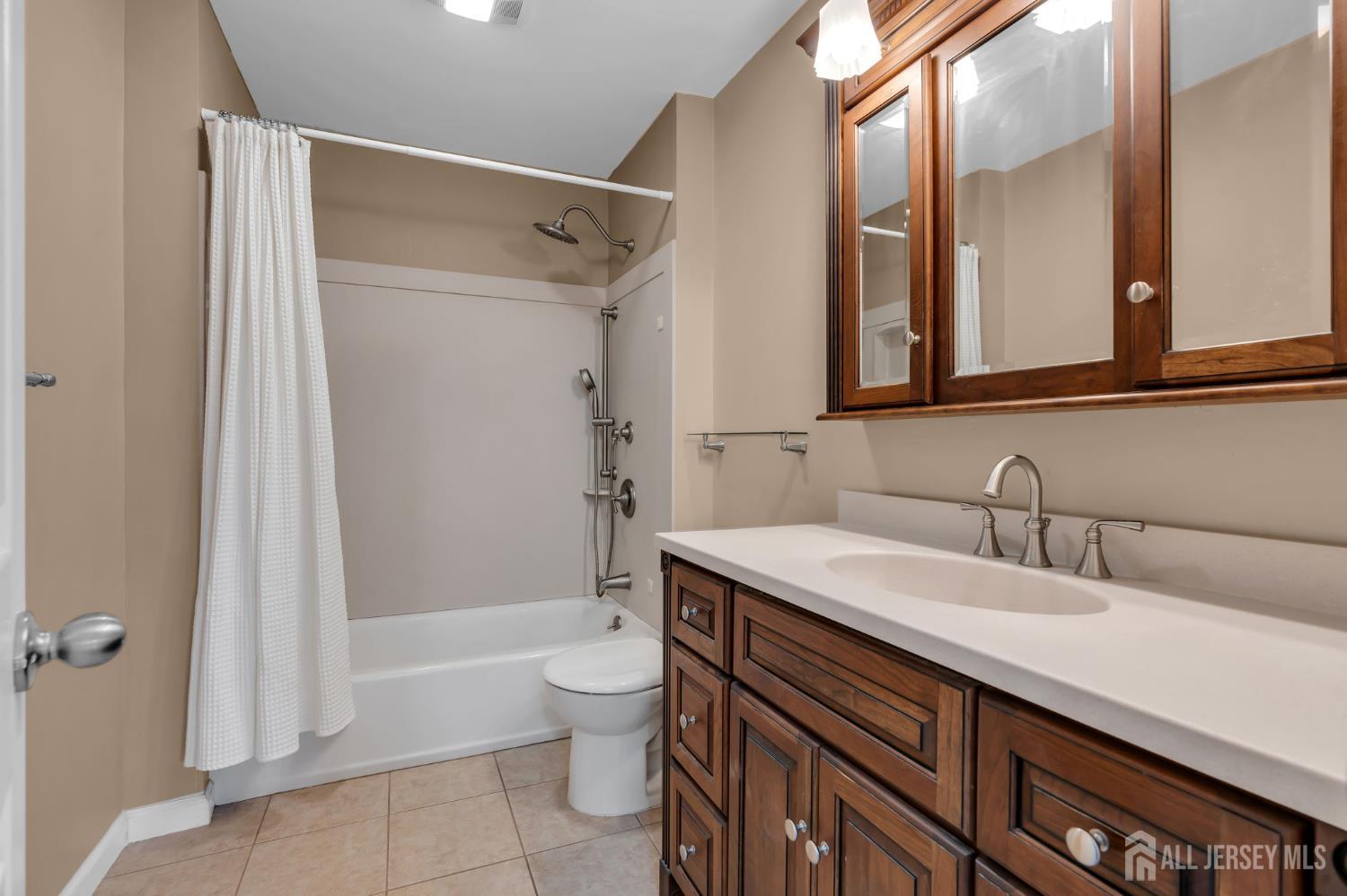 29 Liberty Drive, South Brunswick, NJ, 08810 image 32