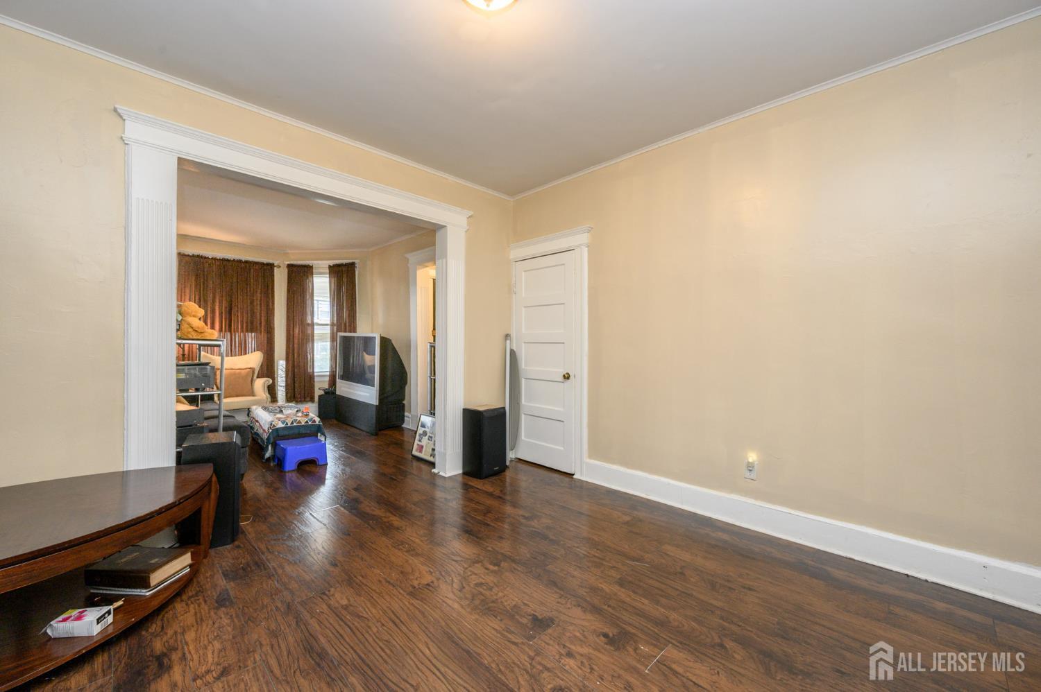 1053 Hunterdon Street, Newark, NJ, 07112 image 6