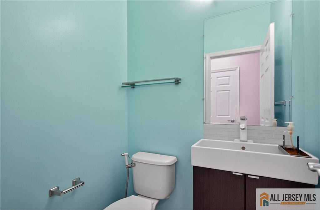 20 Andrews Way, Piscataway, NJ, 08854 image 16