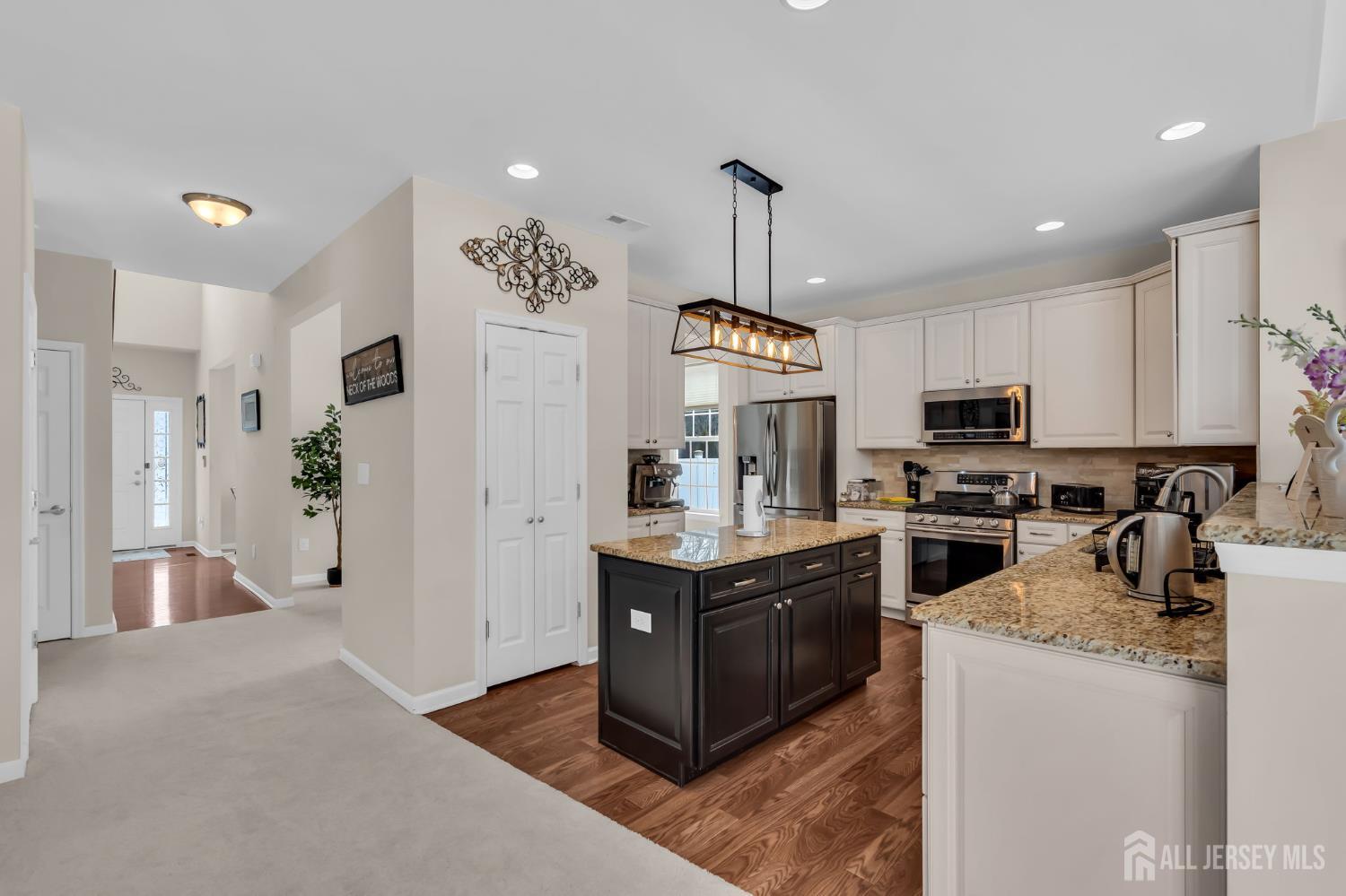 81 N Locust Avenue A, Evesham, NJ, 08053 image 20