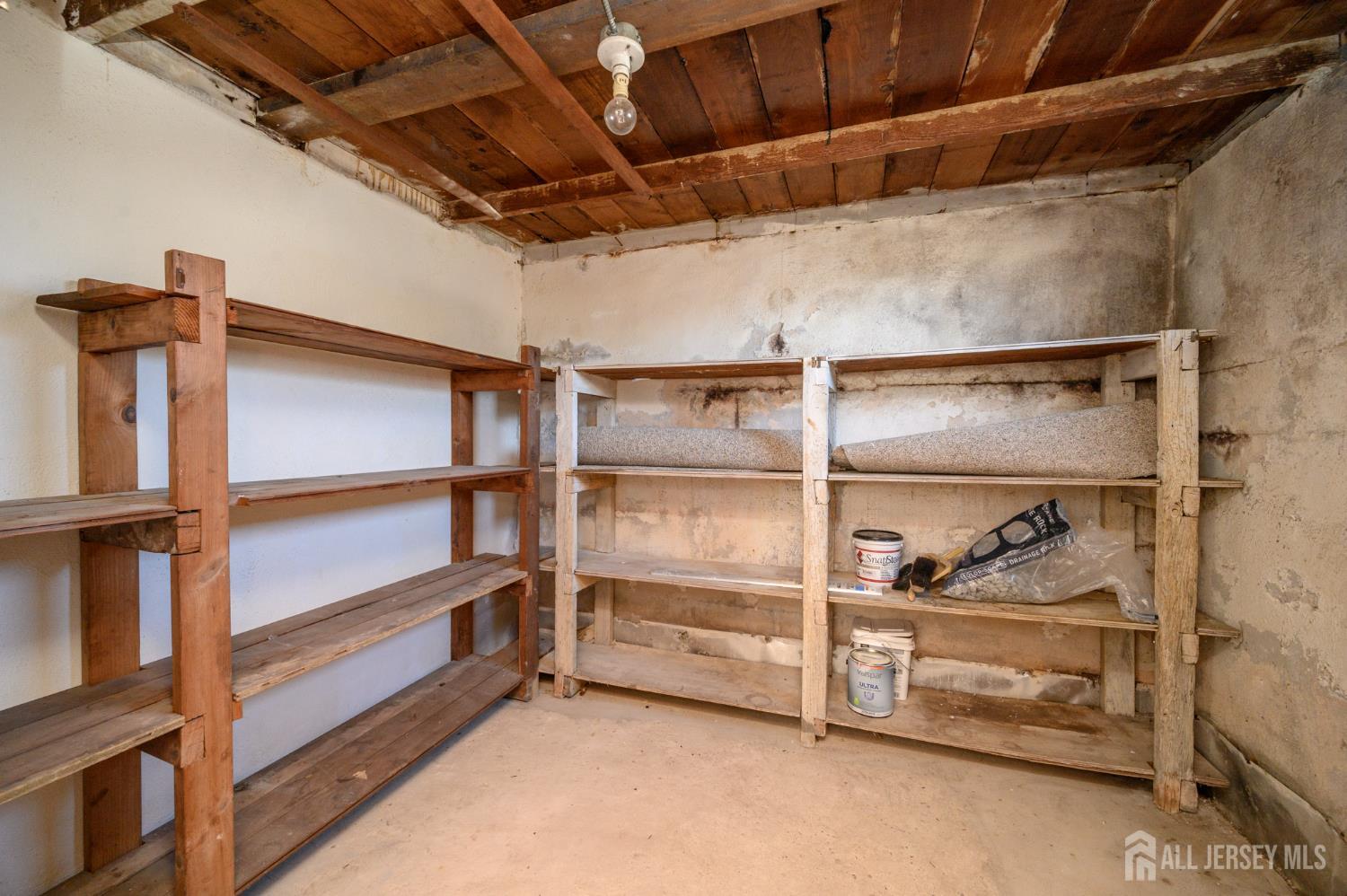 31 W Grochowiak Street, South River, NJ, 08882 image 25