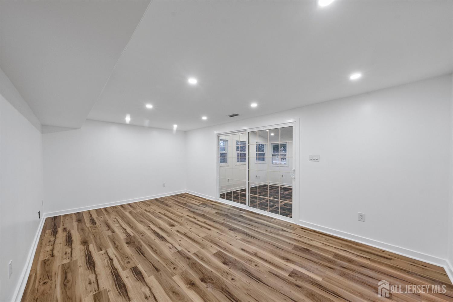 12 Barker Road, Franklin, NJ, 08873 image 20