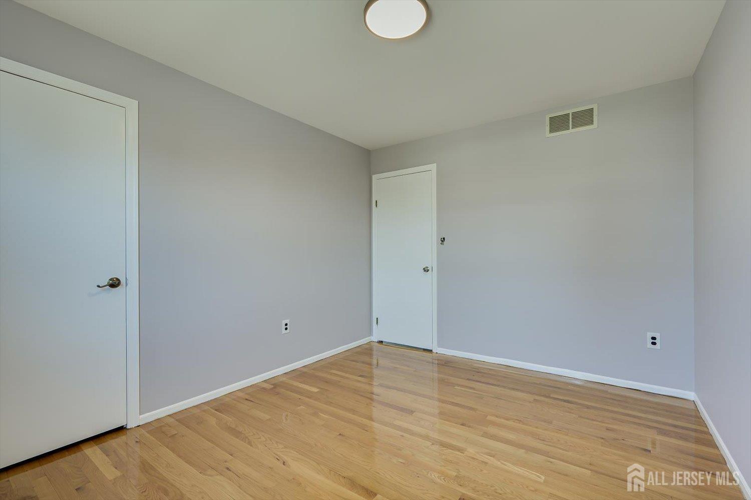 76 Pleasant Avenue, Iselin, NJ, 08830 image 28