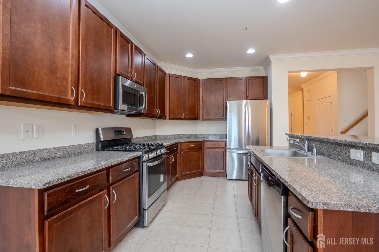 91 Morgan Way, Monroe, NJ, 08831 image 25