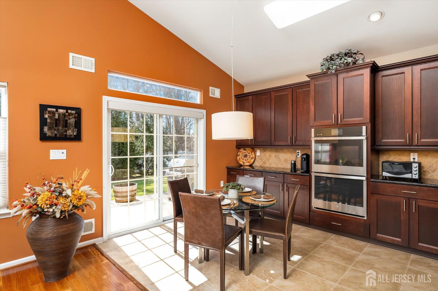 109 Fontaine Court, Monroe, NJ, 08831 image 7